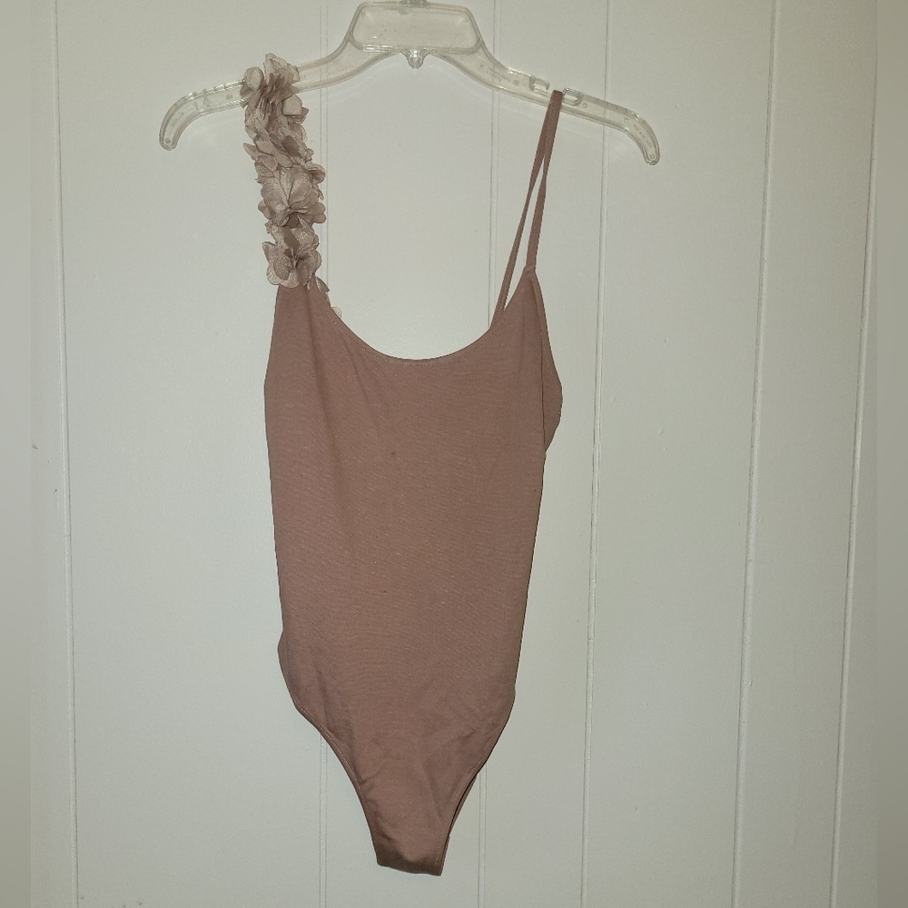 New LPA bodysuit with floral strap. Women's small